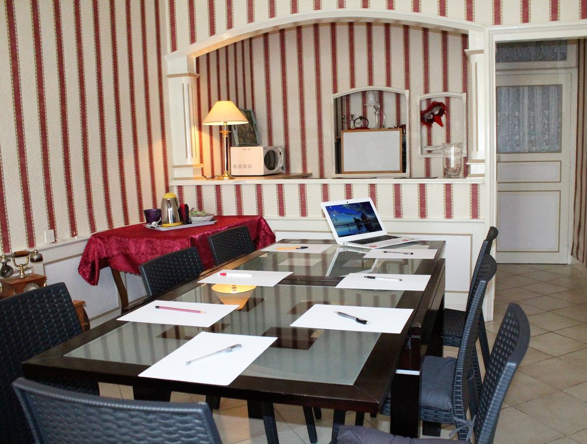 La Maison D'Isaphil Saint-James Bagian luar foto